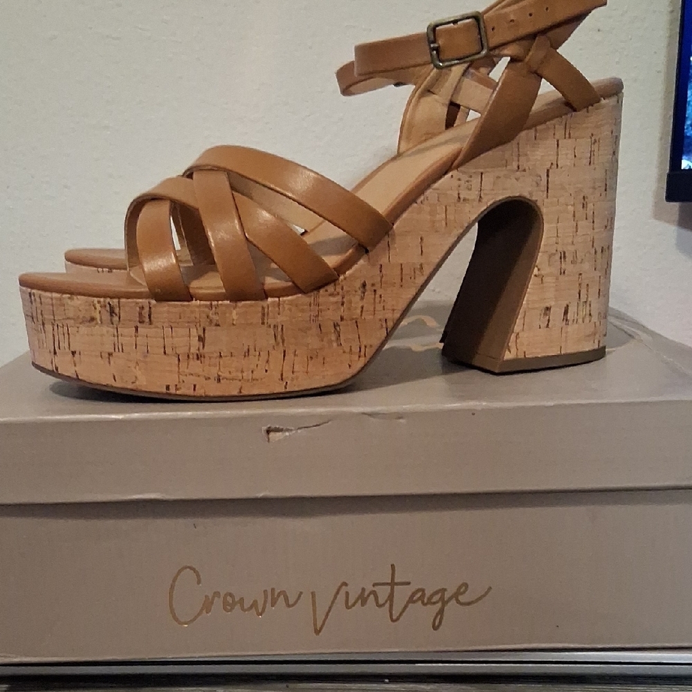 Crown Vintage Tan Platform Sandals